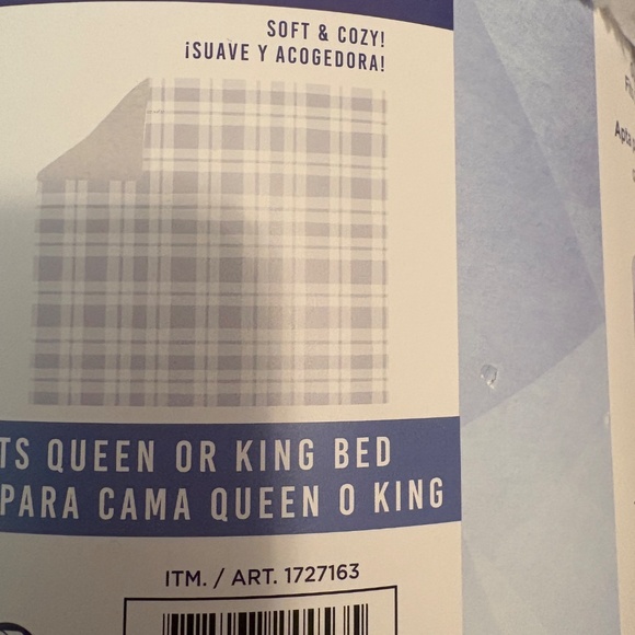 Reversible Sherpa Fleece Large Blanket NWT - Picture 2 of 2